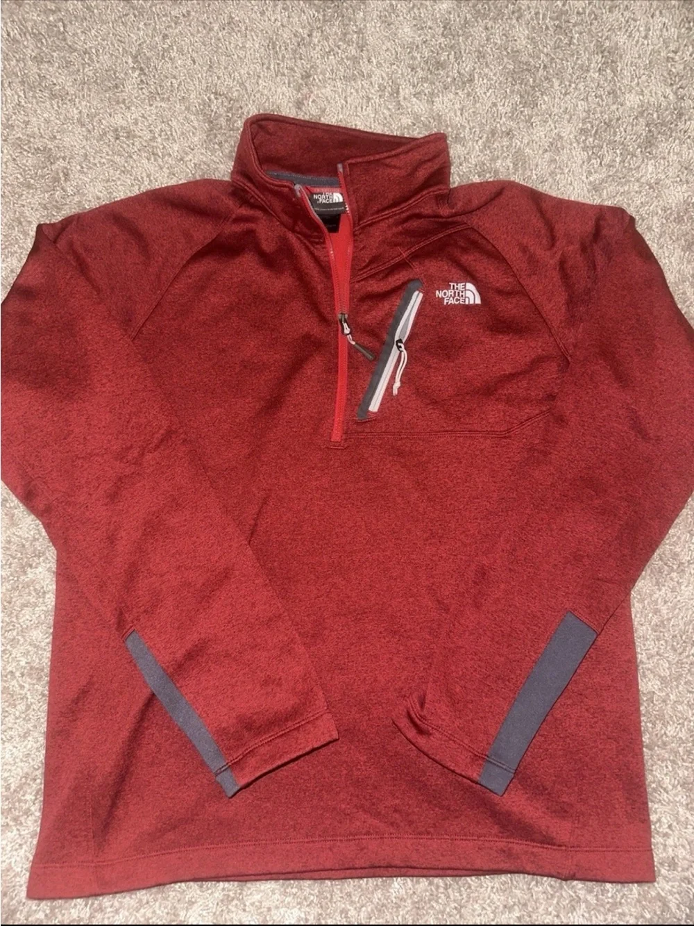 The North Face Men’s Medium Sweater Fleece 1/4 Zip Pullover Red Hiking Outdoor
